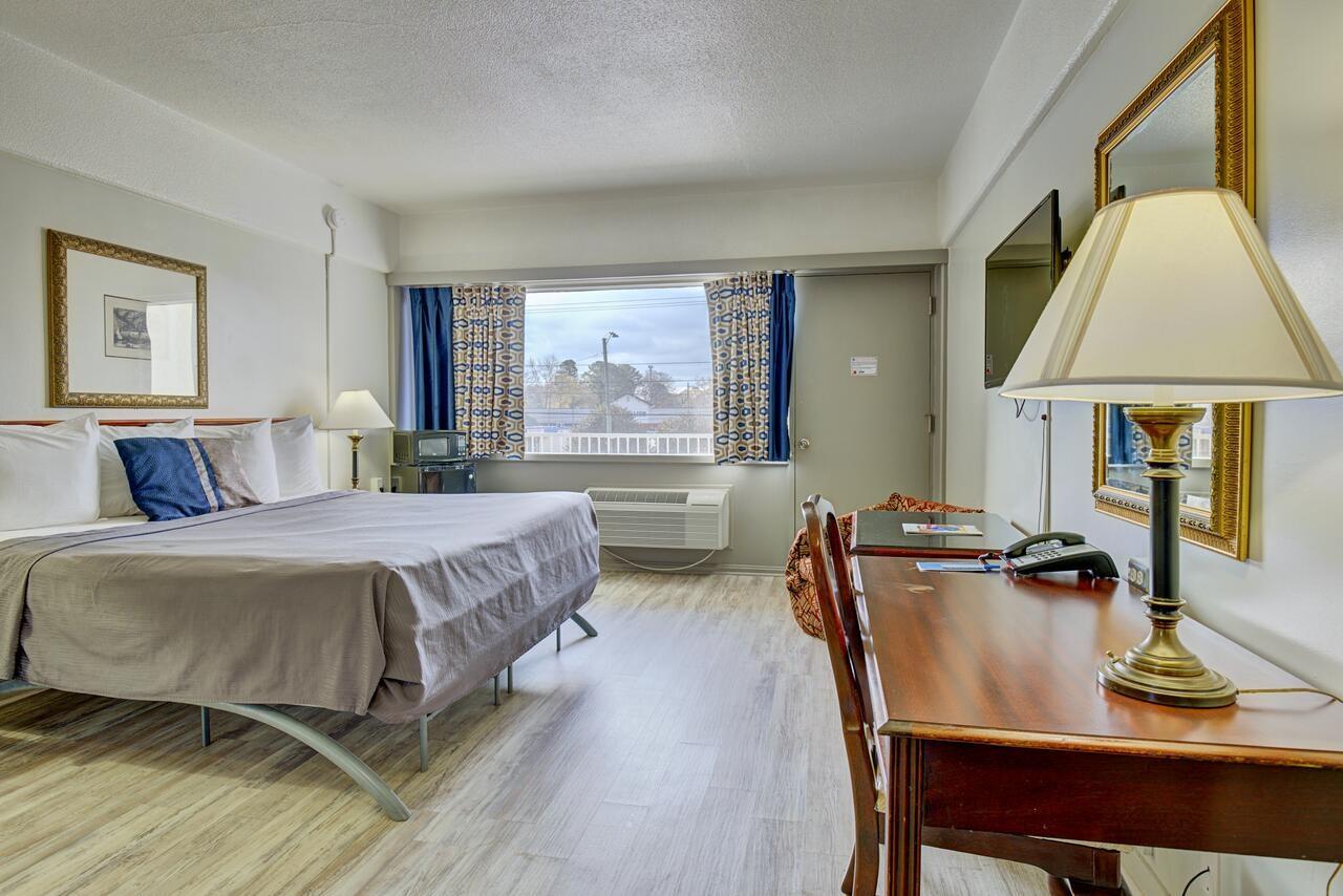 Motel 6 Norfolk, Va East Little Creek エクステリア 写真