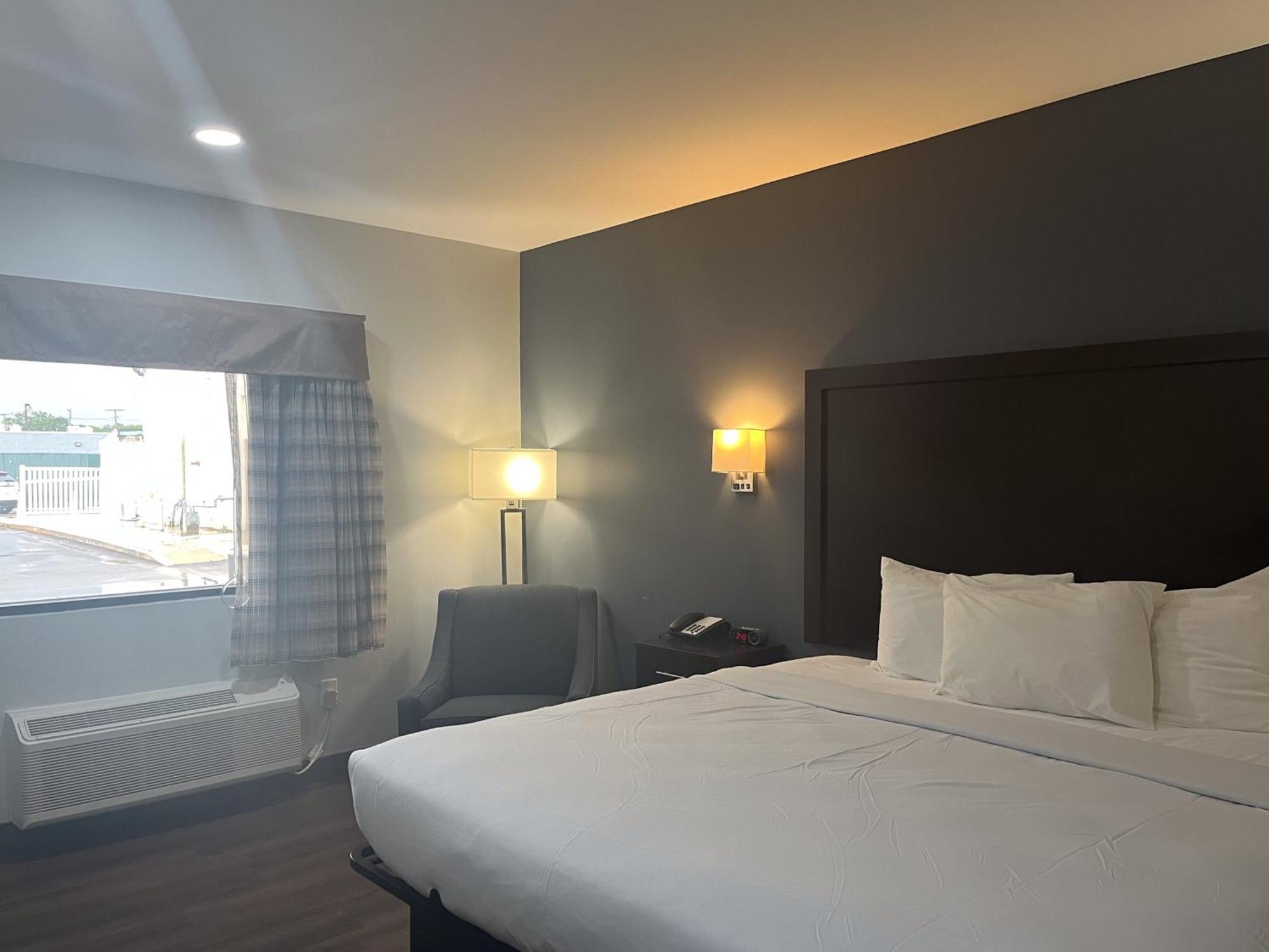 Motel 6 Norfolk, Va East Little Creek エクステリア 写真