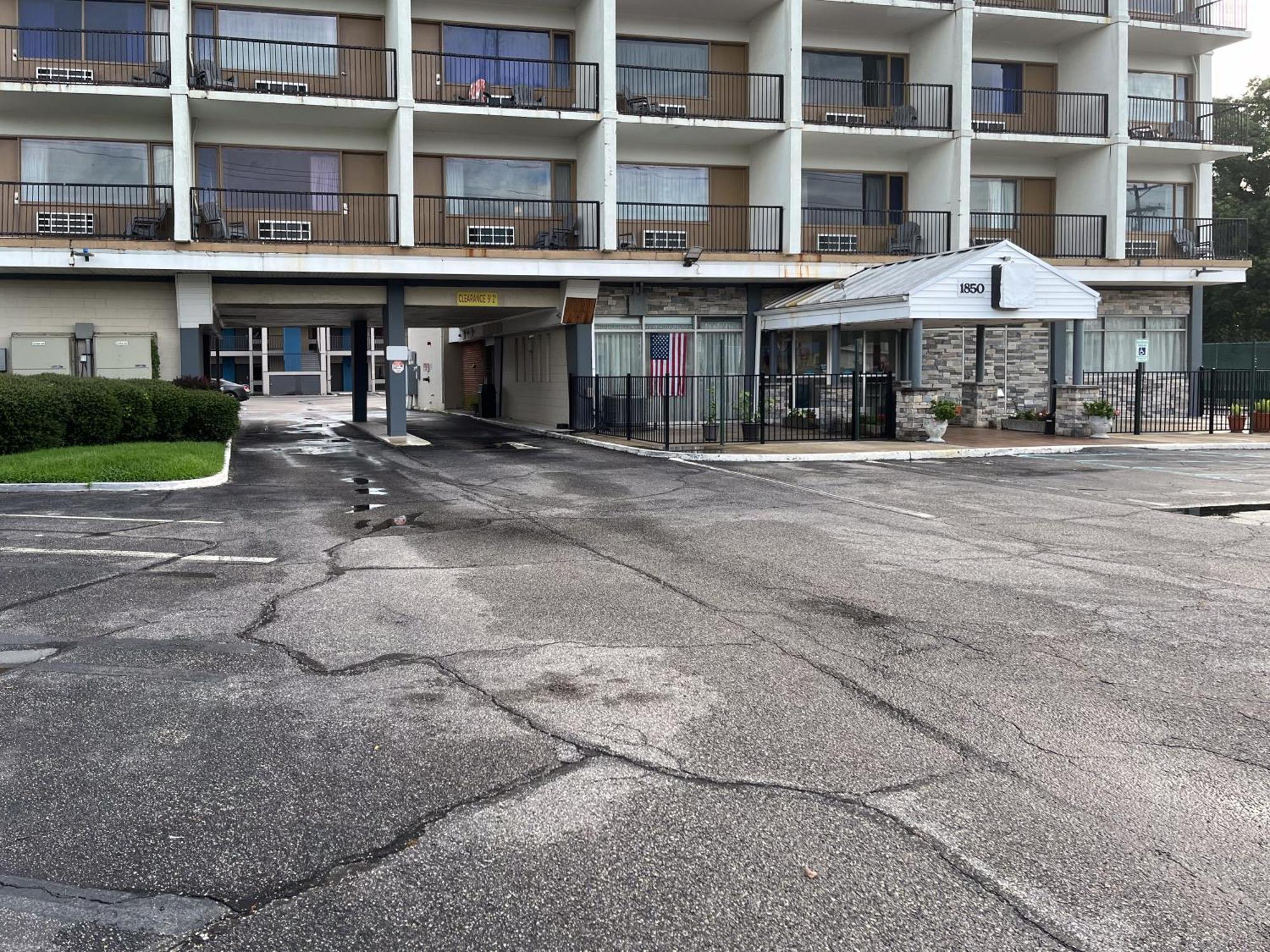 Motel 6 Norfolk, Va East Little Creek エクステリア 写真