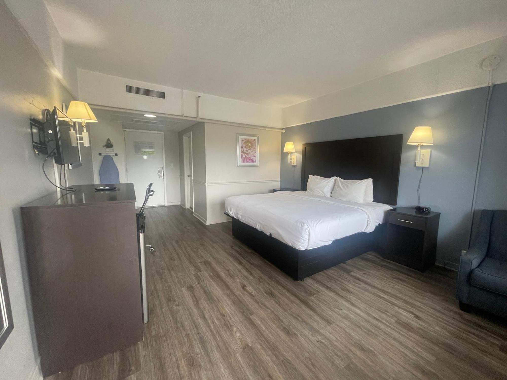Motel 6 Norfolk, Va East Little Creek エクステリア 写真