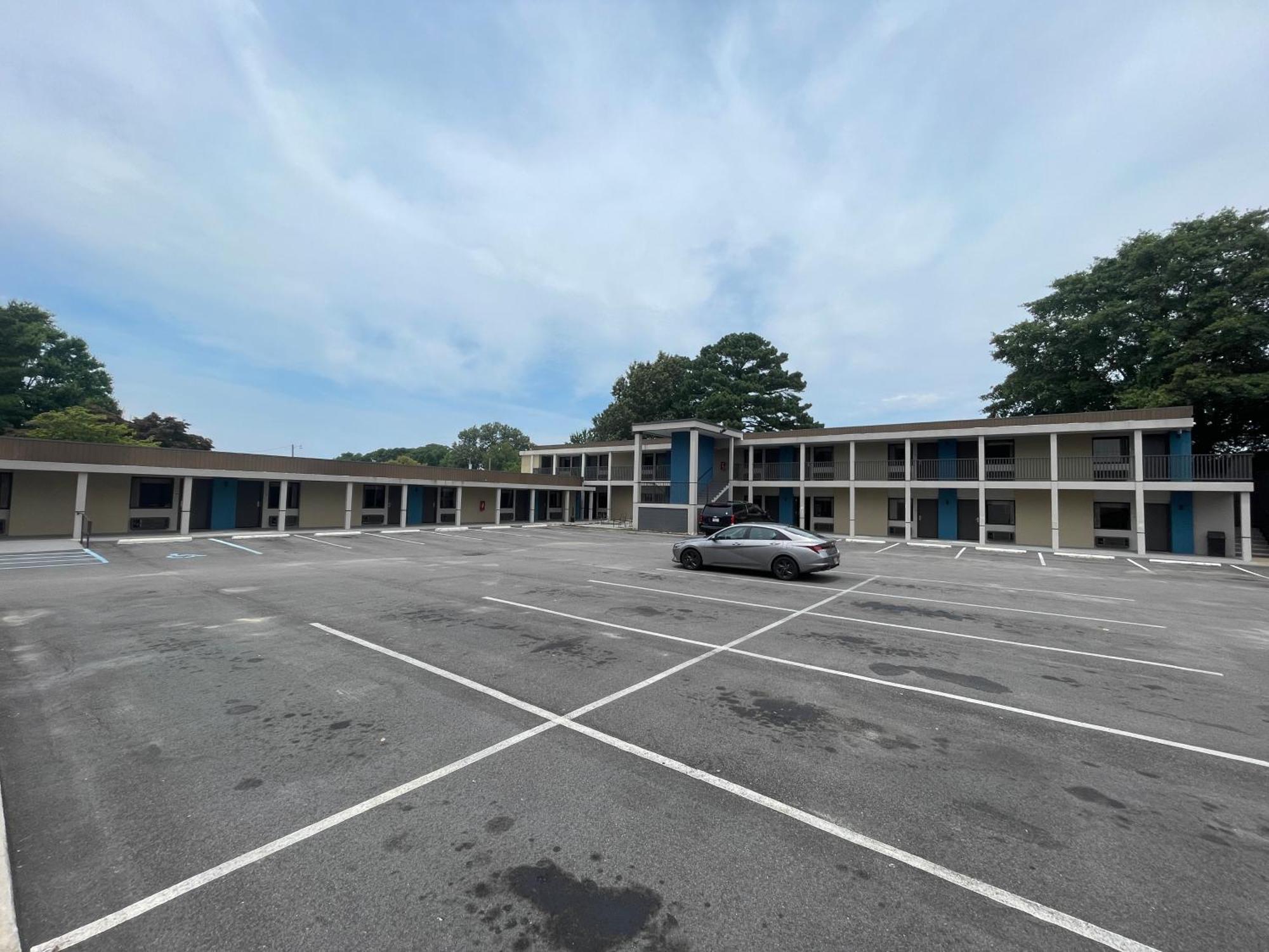 Motel 6 Norfolk, Va East Little Creek エクステリア 写真